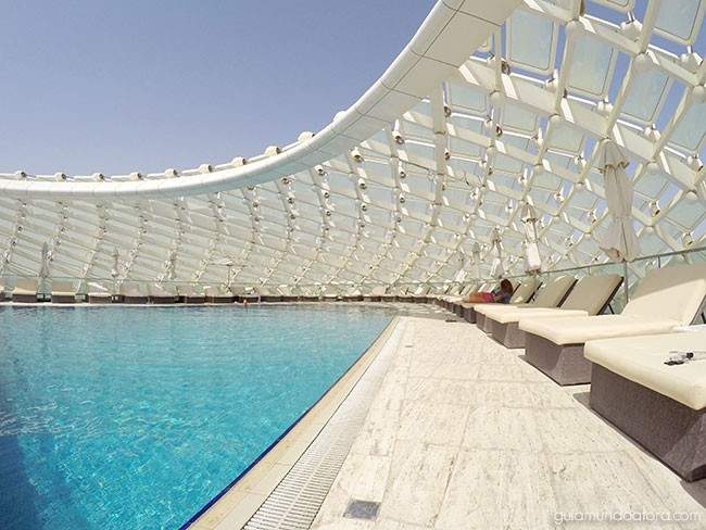 piscina-yas-viceroy