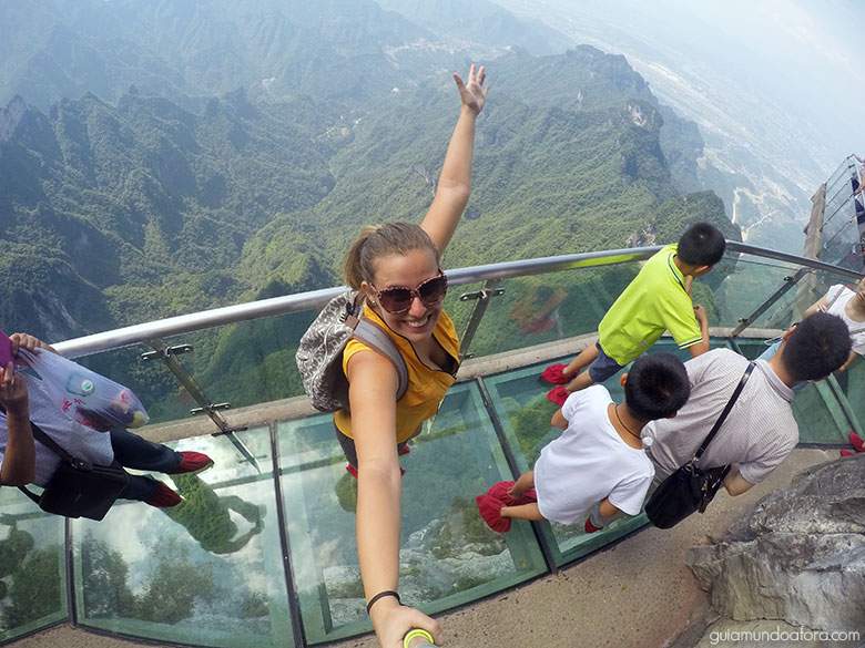 glass-floor Zhangjiajie: um dos lugares mais SENSACIONAIS da China! glass-floor Zhangjiajie: um dos lugares mais SENSACIONAIS da China!