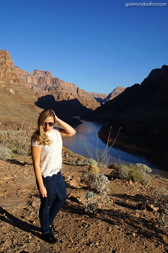 Helicóptero no Grand Canyon